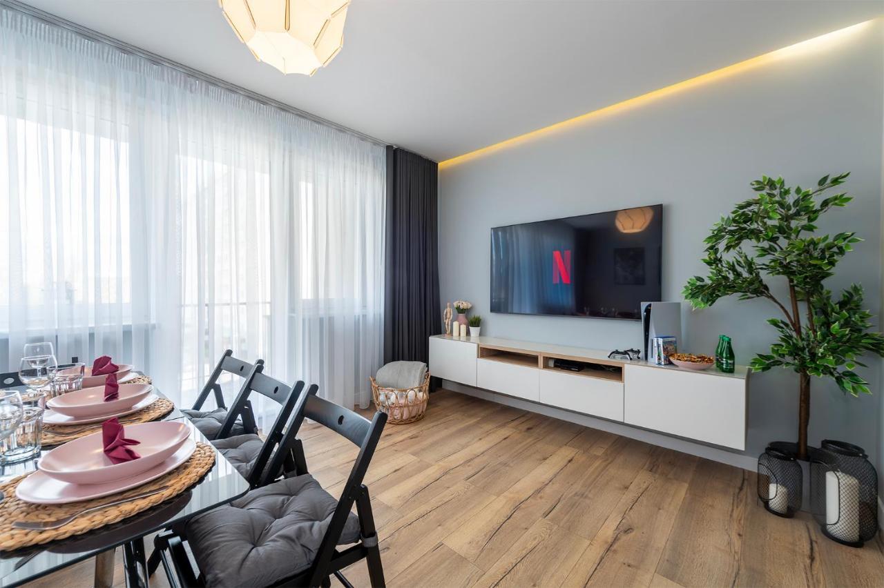 Golden Sands - Winda, 2 Sypialnie Oraz Salon, Lozeczko Turystyczne, Balkon, Play Station 5, Ekspress Do Kawy, Atlas Arena, Zoo, Fala Łódź Dış mekan fotoğraf